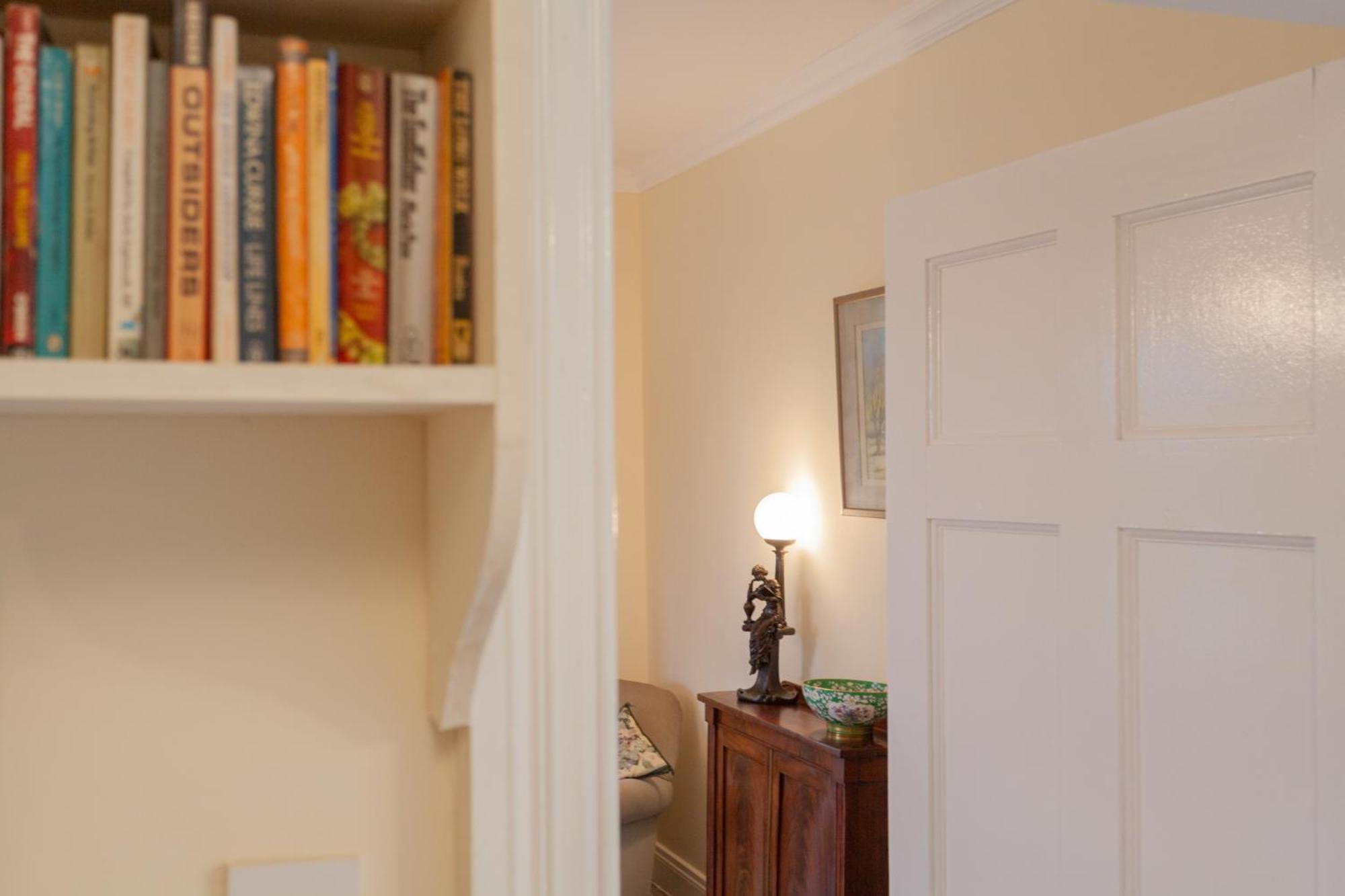 Carncairn Villa Broughshane Стая снимка